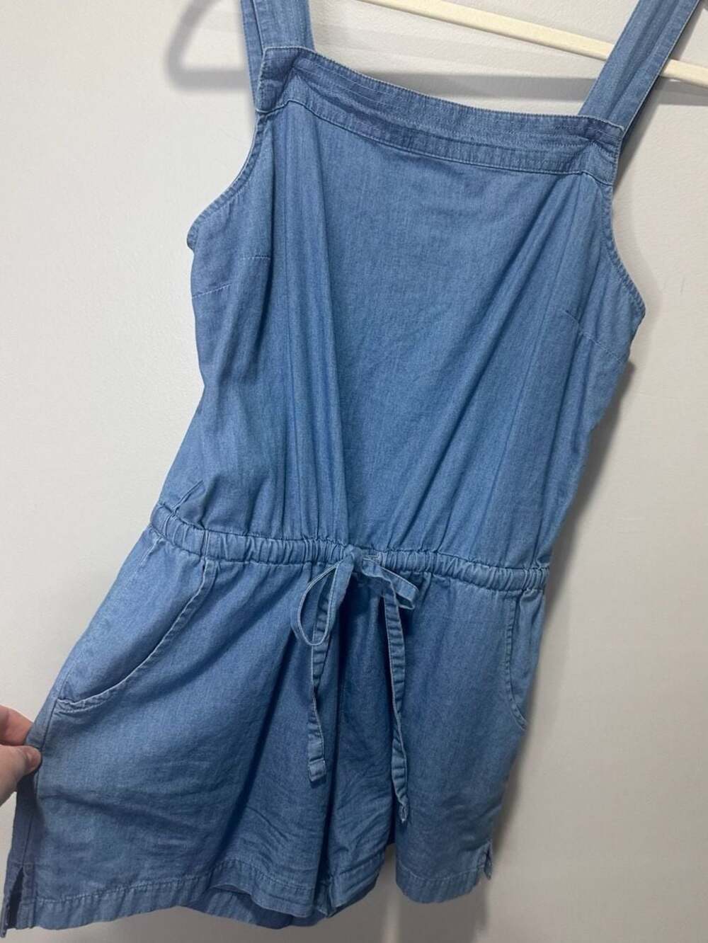 Old Navy Women's Chambray Square-Neck Tie-Waist Romper, Sz S - Picture 2 of 5